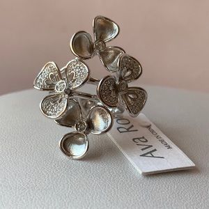 STERLING SILVER CZ LARGE FLOWER DESIGNER RING